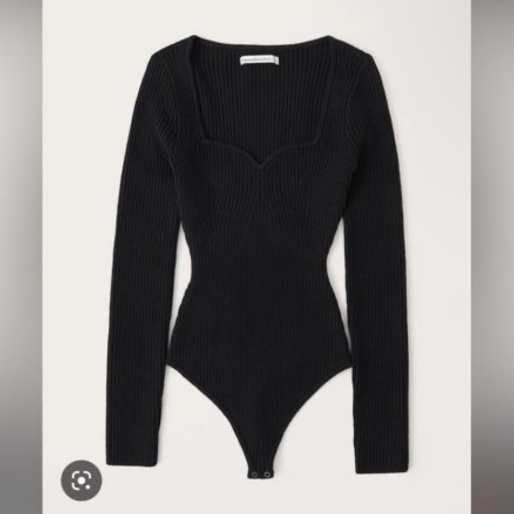 Abercrombie sweetheart bodysuit